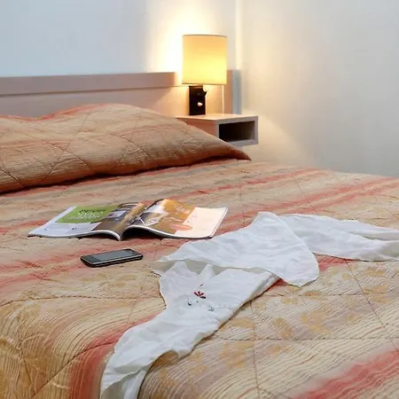 Apartahotel Vacancéole - Les Bastides De Fayence 3*