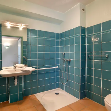 Apartahotel Vacancéole - Les Bastides De Fayence 3*