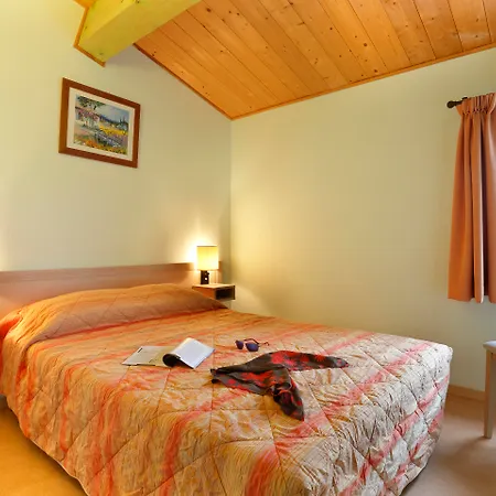 Vacancéole - Les Bastides De Fayence Apartahotel Tourrettes