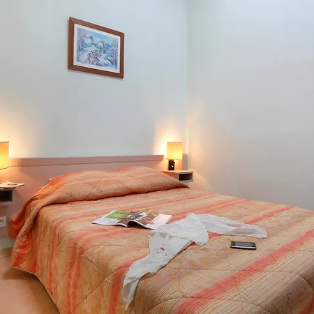 Apartahotel Vacancéole - Les Bastides De Fayence Tourrettes